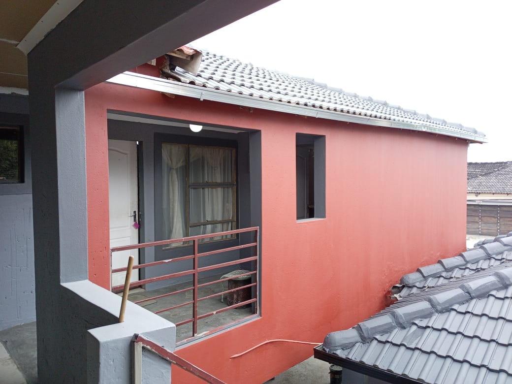 Professional roof tile waterproofing and tile painting service
